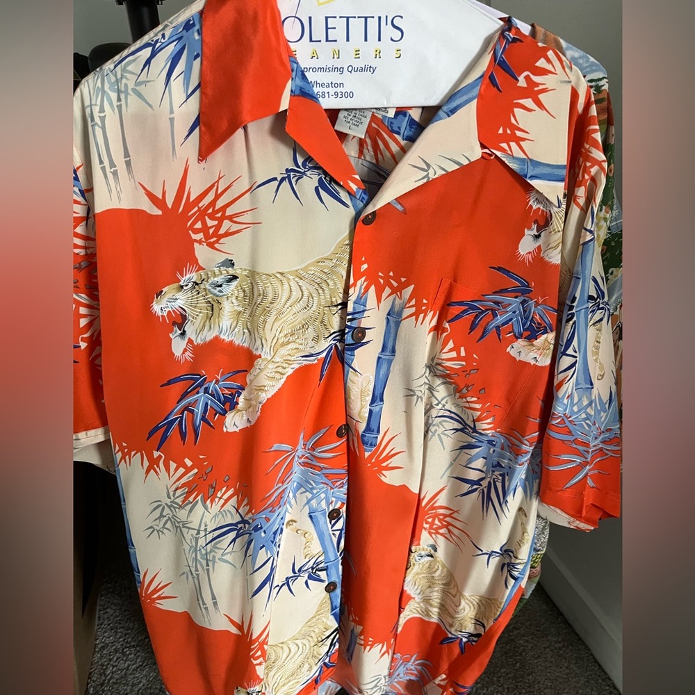Avanti Men’s Hawaiian shirt size Large